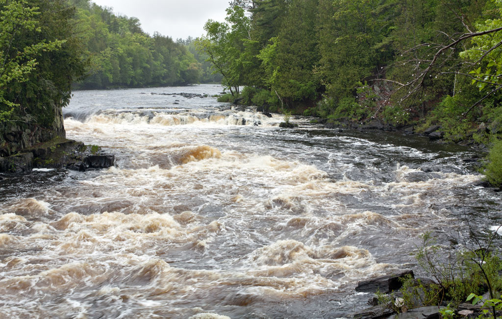 Menominee River, whitewater paddle trail image